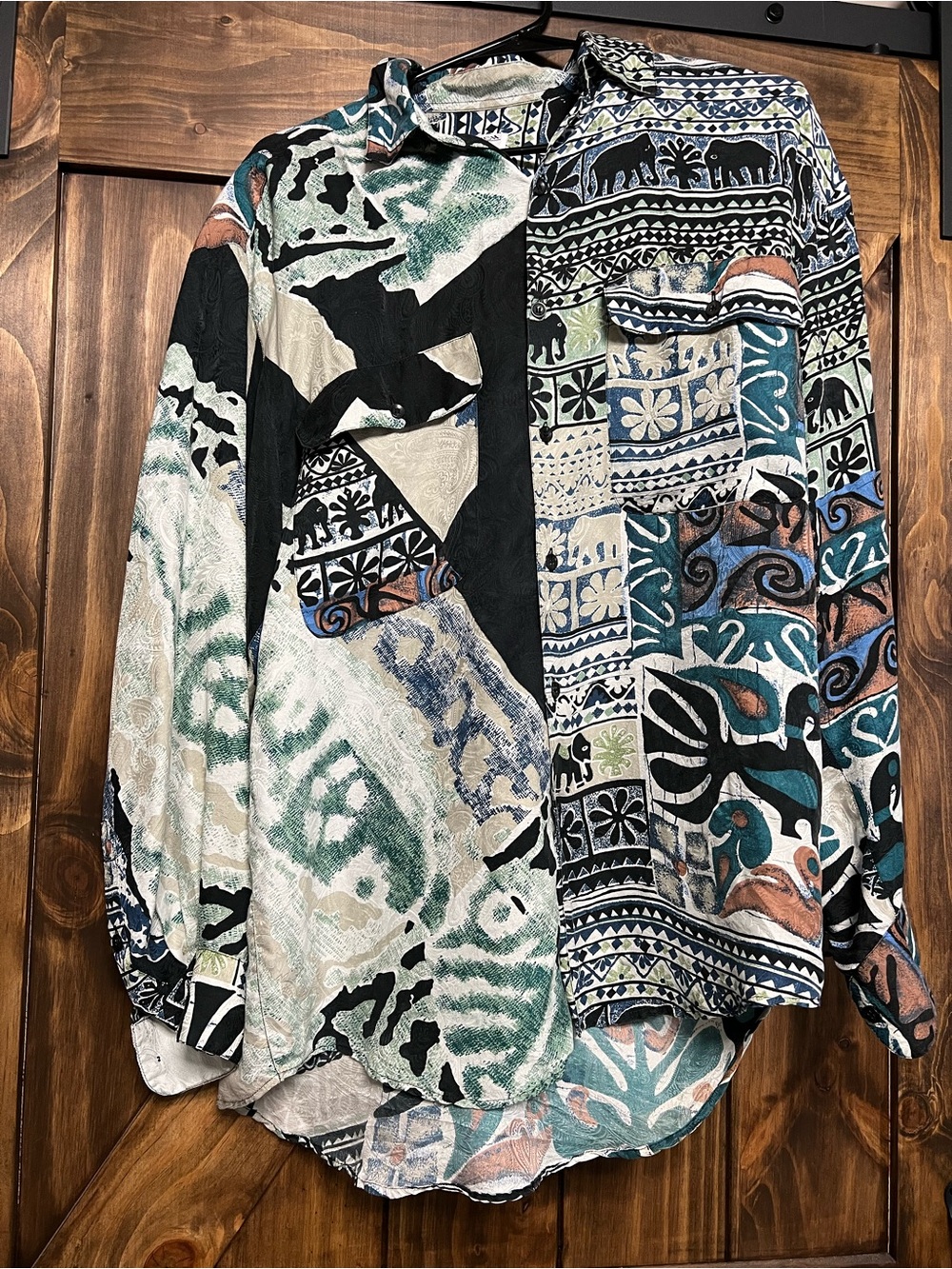 Vintage 90’s GOOUCH 100% Silk Abstract Tribal Print Button Up Shirt - Size S
